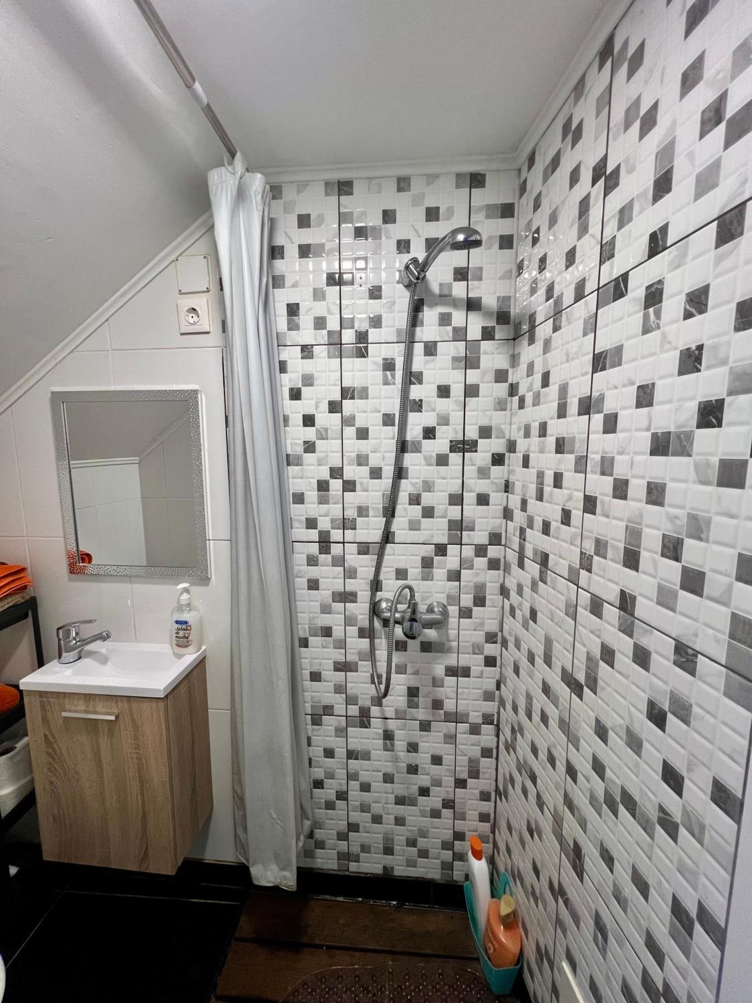 Апартаменты Anchor House Камара-де-Лобуш Экстерьер фото
